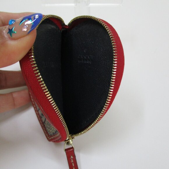 Gucci Unicef Tattoo Campaign 2008- Monogram Heart Coin Wallet Purse So cute! - Picture 3 of 7